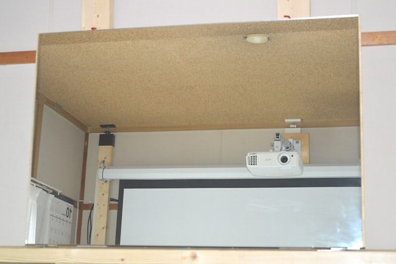 プロジェクターの反射鏡に使用した「規格ミラー」(2)