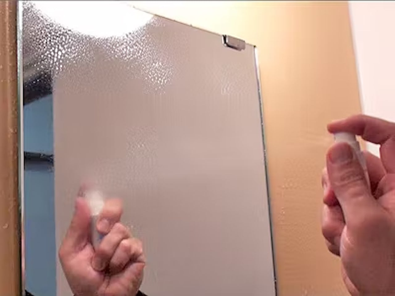 曇り止めスプレー - 施工方法③