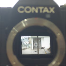 表面反射鏡(スパッタリングミラー) - 使用事例:一眼カメラの反射鏡に