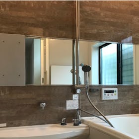 防湿ミラー／お風呂の鏡・浴室鏡 - 使用事例：浴室の鏡に