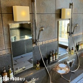 銭湯・大浴場の鏡「防湿ミラーDX」 - 使用事例：ホテルの大浴場に