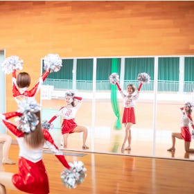 ダンス用 割れないミラー - 使用事例:部活動の鏡に