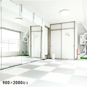 ダンス用 つっぱりミラー - 使用事例：ダンススタジオの鏡に(2)