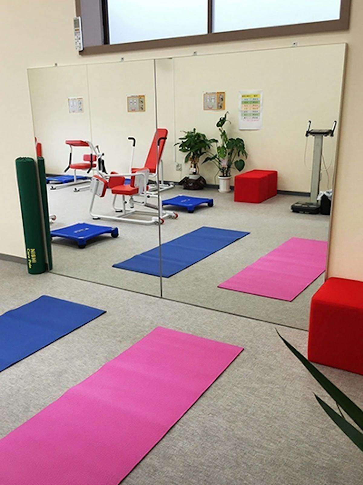 並べて使って大きな鏡