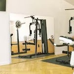 ホームジム用によく選ばれる「フィルムミラー」