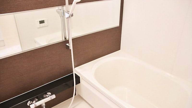 横長の浴室鏡を「防湿ミラーHG」に交換したお客様事例