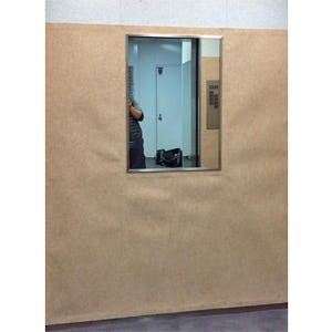 鏡の取り付け・交換の施工出張の事例 - エレベータの鏡(Y社様)