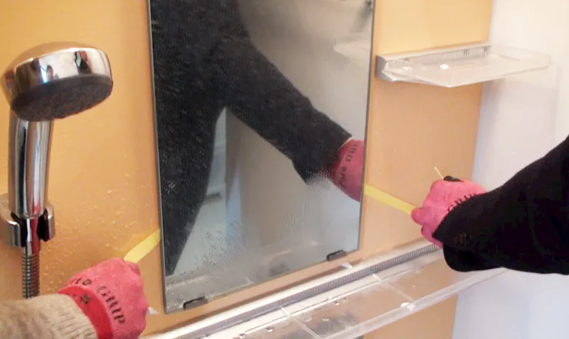 浴室鏡の交換方法 ユニットバスの縦長の小型鏡 鏡の販売 Com 浴室鏡の交換方法 ユニットバスの縦長の小型鏡 鏡の販売 Com