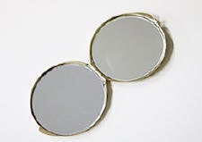 割れた鏡の修理サービス/鏡の割れ・ひび割れを直す方法