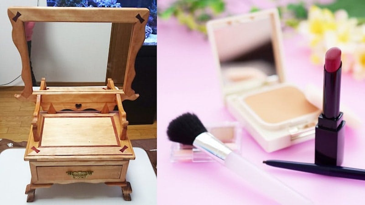 お客様事例 : メイクも楽しく！自作のドレッサーに規格サイズの「普通ミラー」を使用した事例(広島県 Y様)