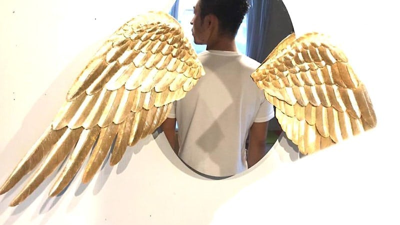 美術作品に楕円形の「ステンレスミラー」を使用した事例(神奈川県平塚市 A様)