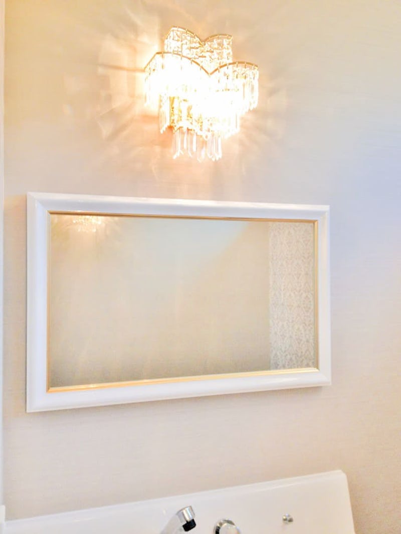 洗面所の鏡に！モダンミラーシリーズ「18-6535」を使用した事例