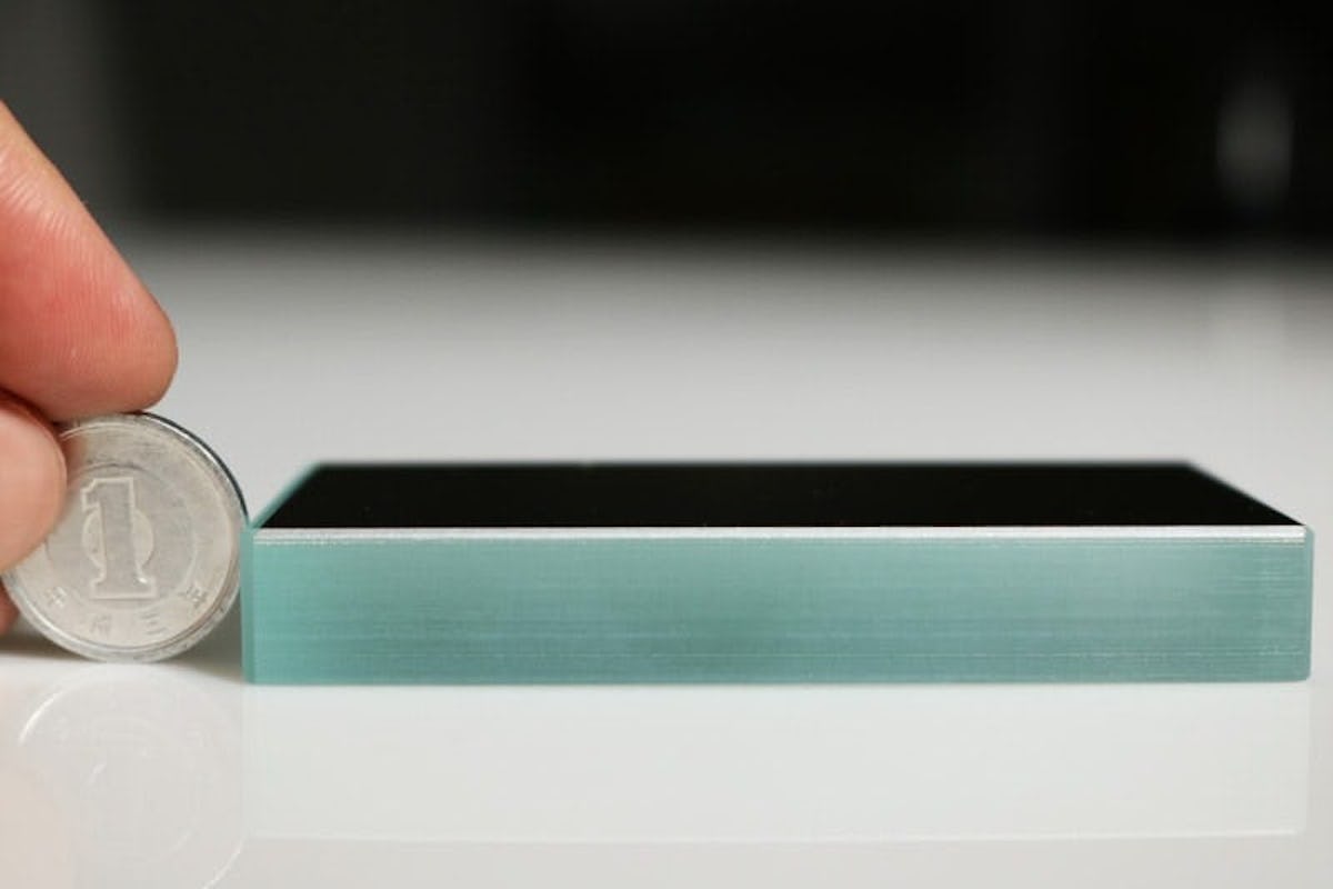 1円玉と大きさを比較