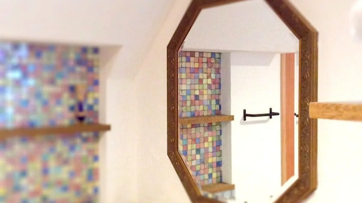 こだわりの鏡！新築の玄関や洗面所に「アンティークミラー」を設置した事例 (兵庫県神戸市 K様)