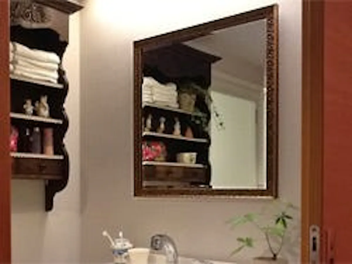 洗面所に使用したアンティークミラー(18-6565)