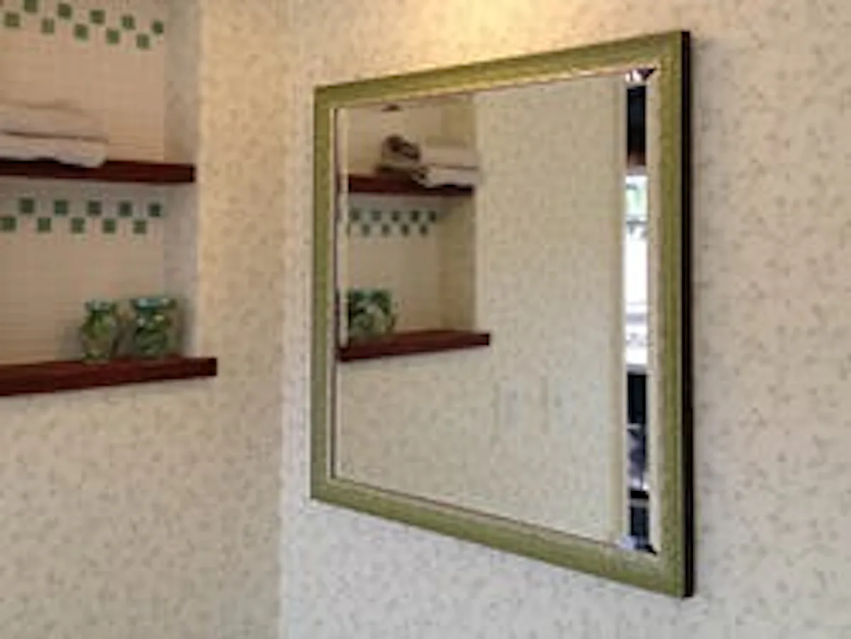 洗面所に使用したアンティークミラー(B-60001)