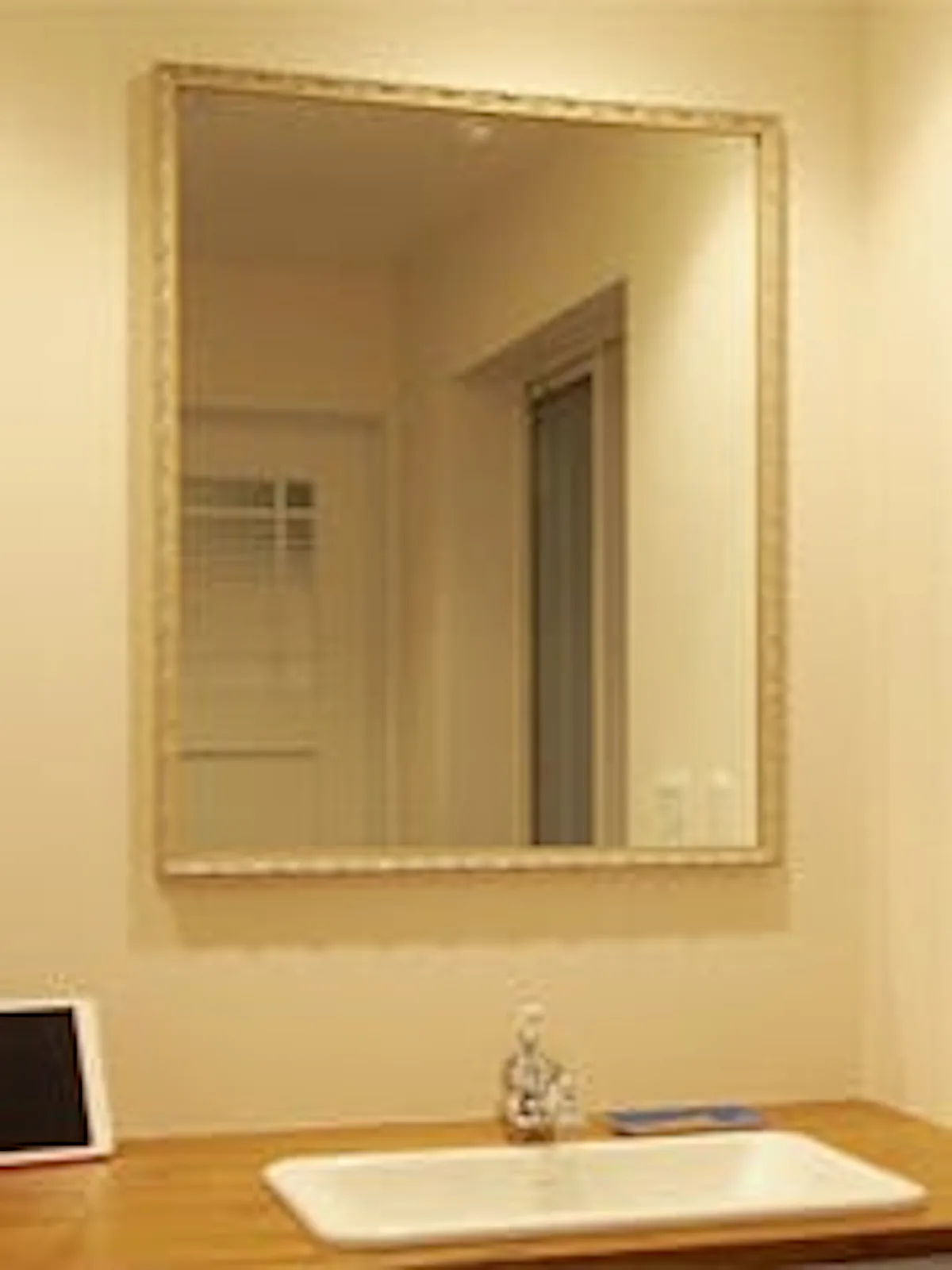 洗面所に使用したアンティークミラー(B-21015)