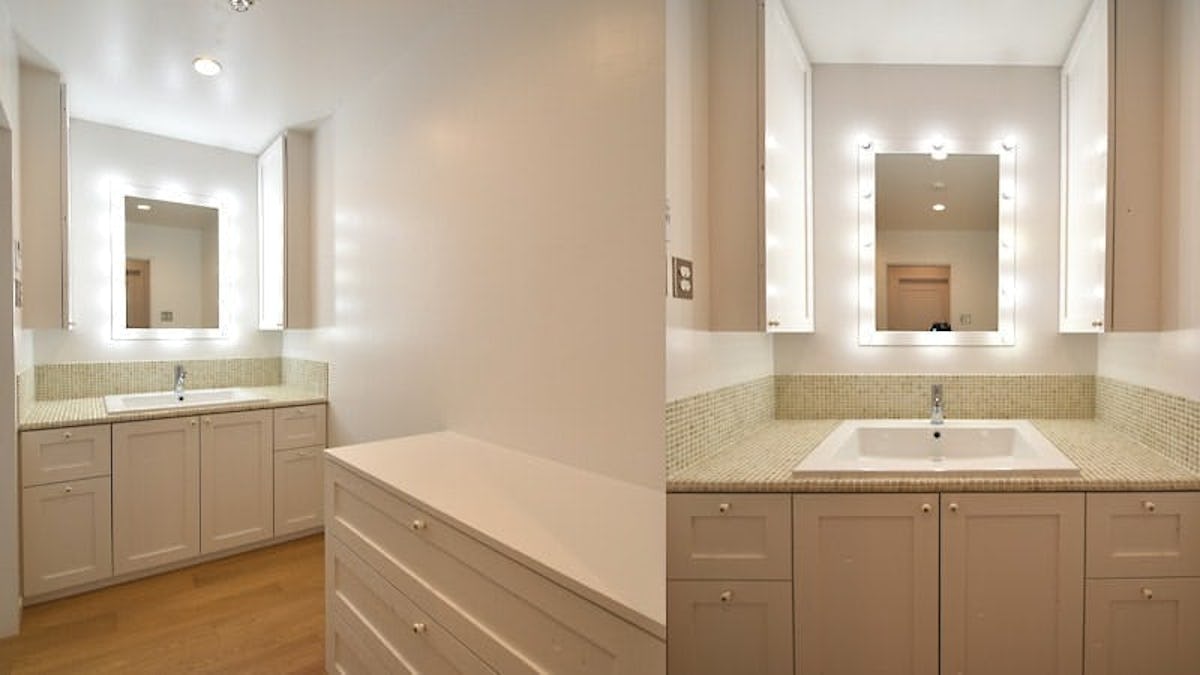 お客様事例 : 鏡を女優ミラーに！洗面所に「防湿ミラー」を設置した事例(東京都世田谷区 D社様)